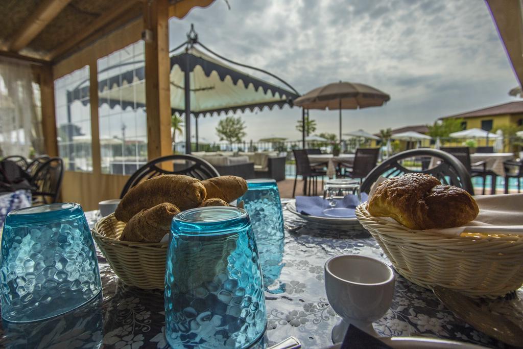 Residence Karina Moniga del Garda Dış mekan fotoğraf