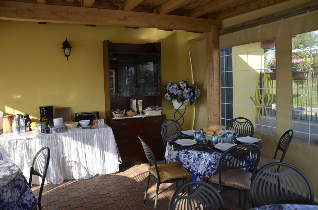 Residence Karina Moniga del Garda Dış mekan fotoğraf