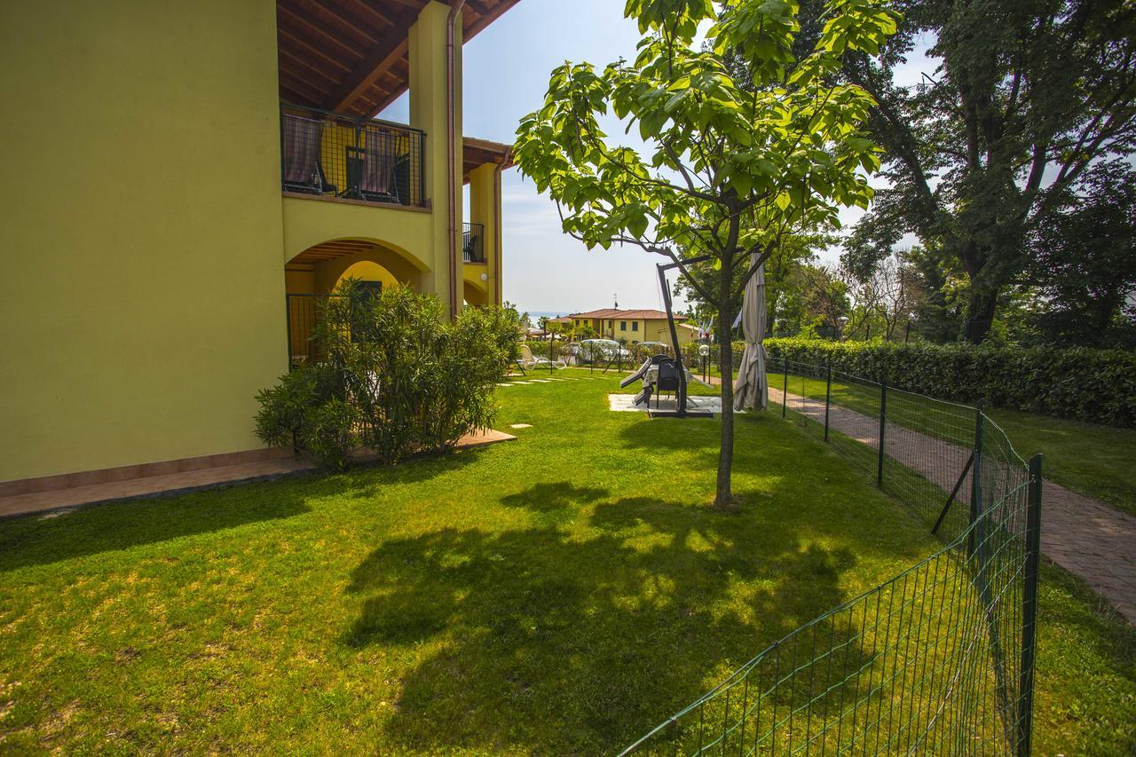 Residence Karina Moniga del Garda Dış mekan fotoğraf