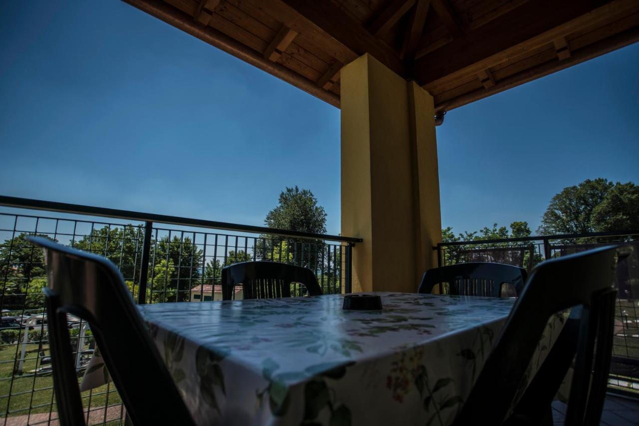 Residence Karina Moniga del Garda Dış mekan fotoğraf