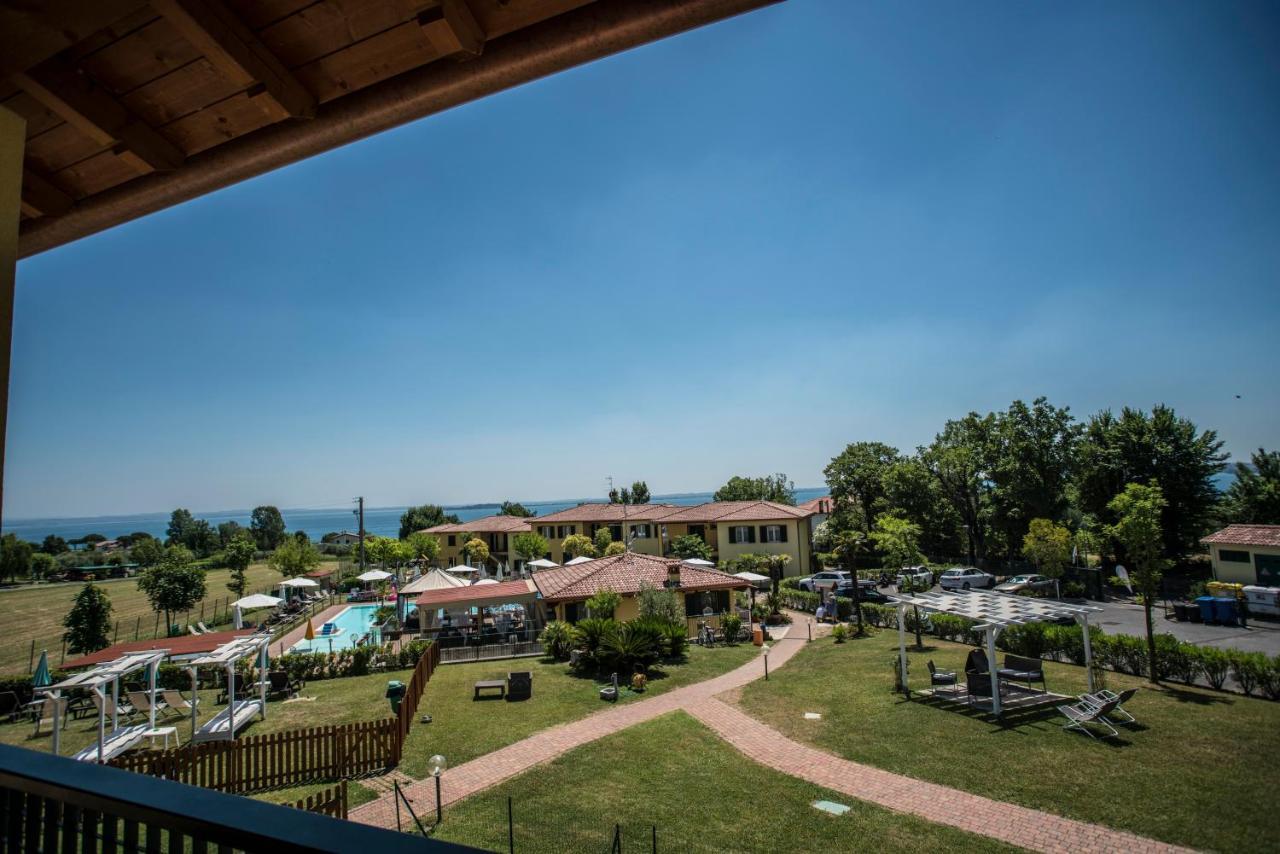 Residence Karina Moniga del Garda Dış mekan fotoğraf