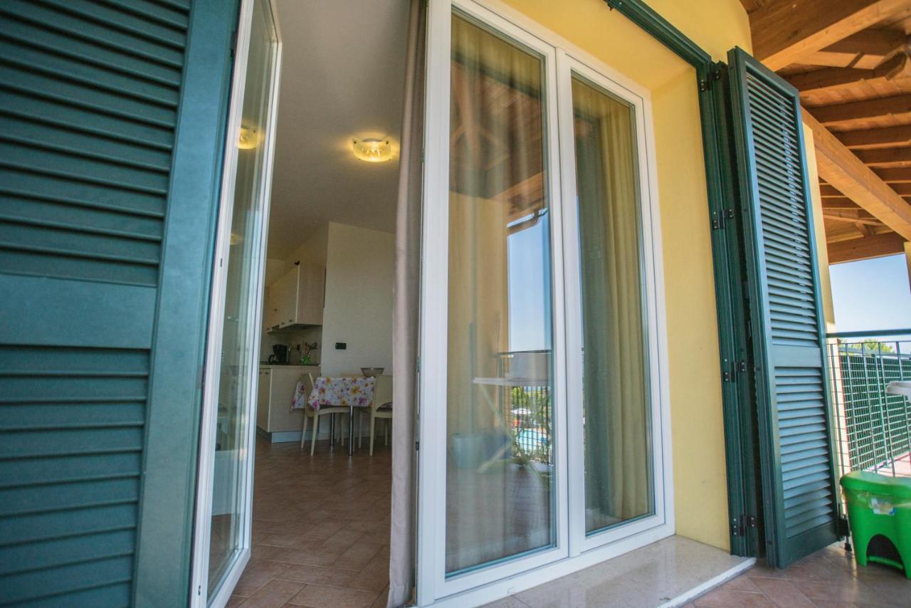 Residence Karina Moniga del Garda Dış mekan fotoğraf